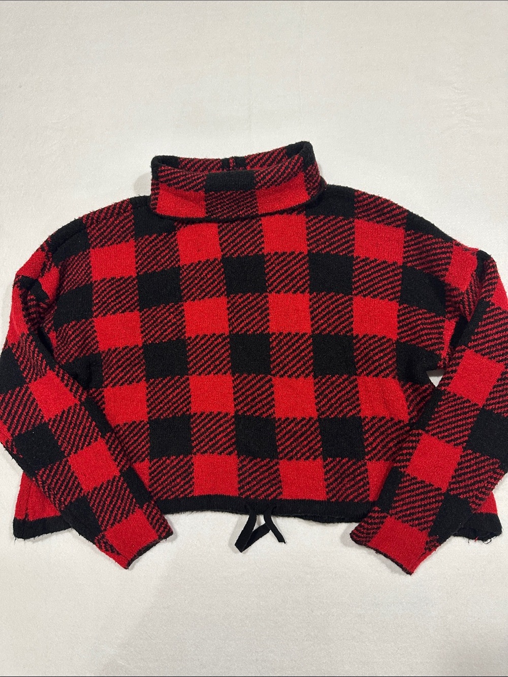 Red & Black Buffalo Plaid Cropped Turtleneck Sweater with Drawstring, XL